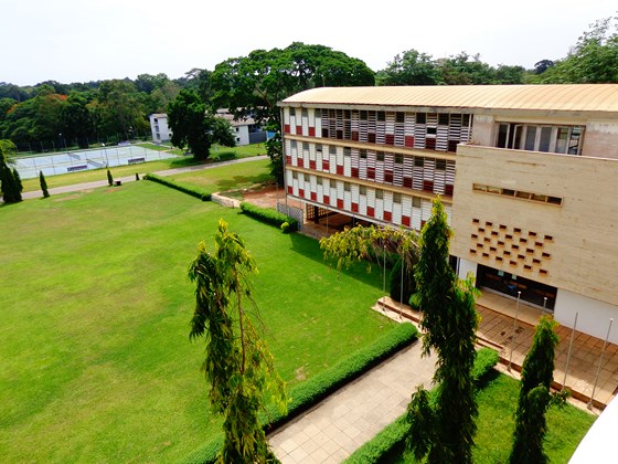 De omstreden positie van het Akan aan een Ghanese universiteit